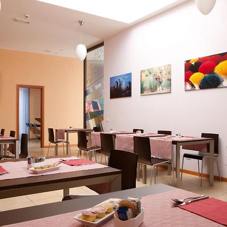 Rosso Frizzante Hotell Sorbara Exteriör bild