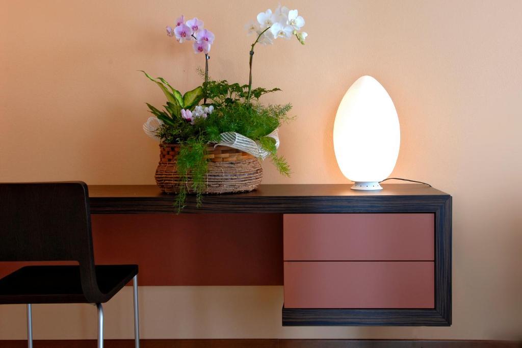 Rosso Frizzante Hotell Sorbara Rum bild
