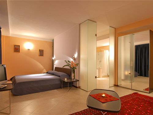 Rosso Frizzante Hotell Sorbara Exteriör bild